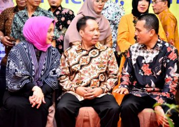 Aktris Marissa Haque “Bintang” Seminar Internasional di UMSU