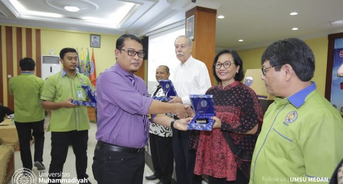 Seminar Nasional Matematika dan Terapan “SIMANTAP” di UMSU
