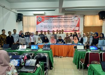 Mahasiswa Prodi Ekonomi Pembangunan Workshop Penggunaan Berbagai Aplikasi Teknologi Penulisan Skripsi